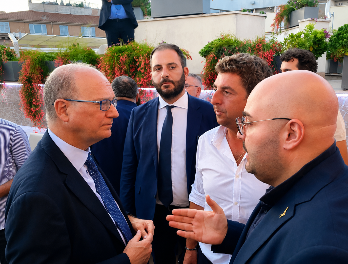 Immagine di copertina: ASILI: AQUINO (LEGA), 2,53 MLN PER SETTE COMUNI IRPINI