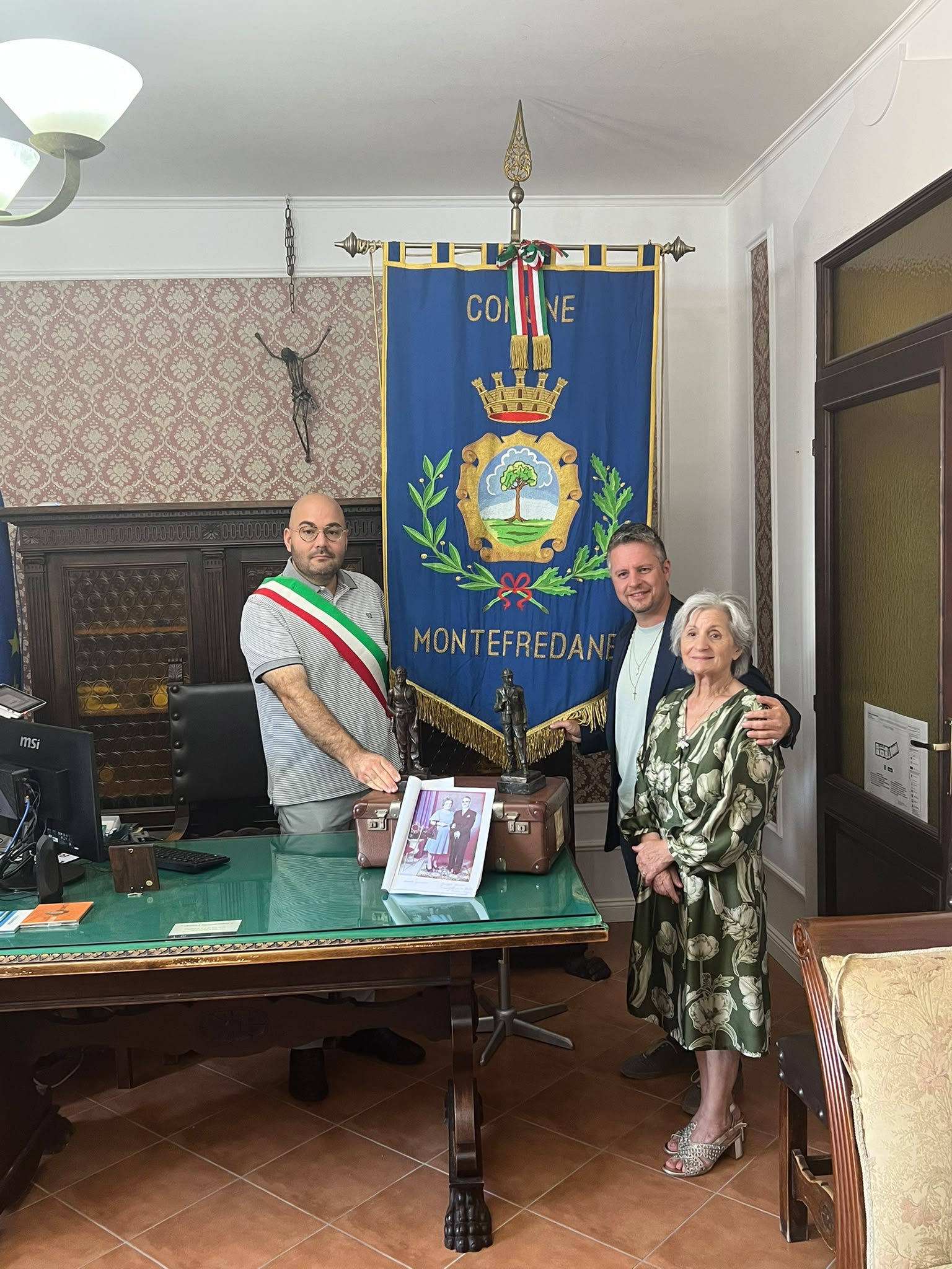 Immagine di copertina: Montefredane, una scultura per ricordare i minatori emigrati in Belgio
